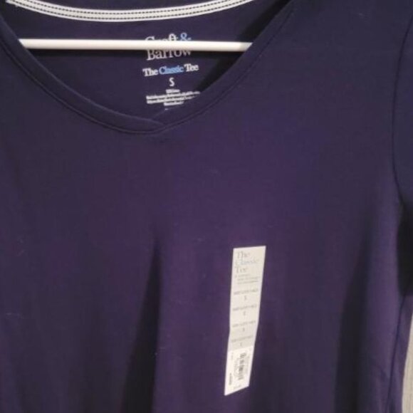 Classic Tee - Picture 2 of 2